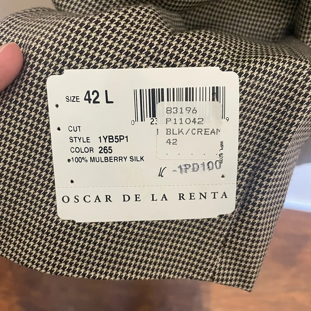 NWT Oscar De La Renta 100% Mulberry Silk Blazer 42L Houndstooth 3 Button
